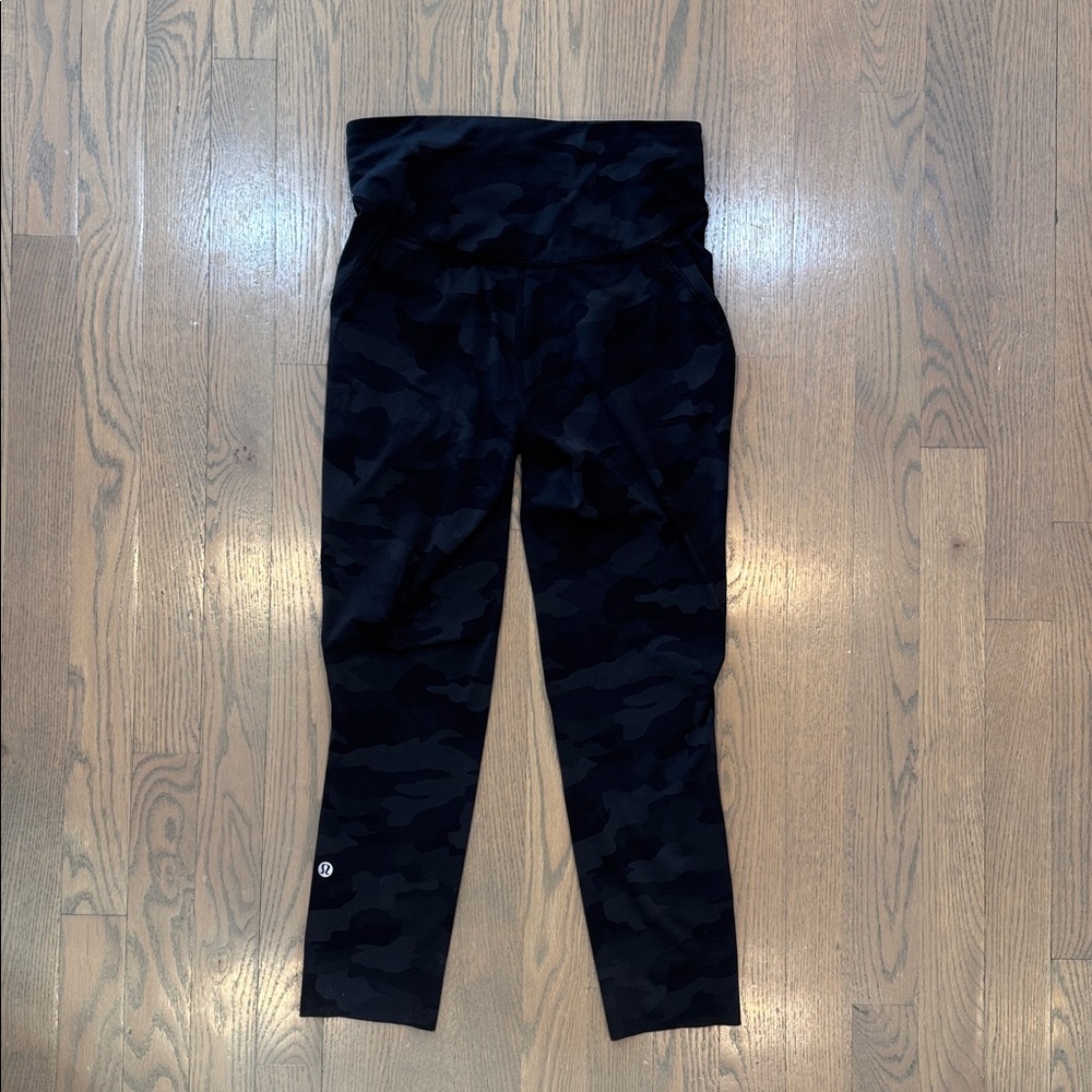 Lululemon Base Pace High-Rise Crop 23" - Picture 7 of 9